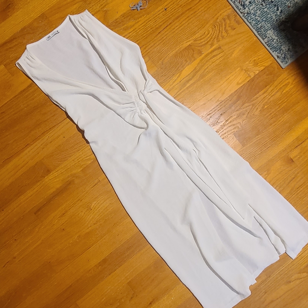 White Twist-Front Sleeveless Sheath Dress
